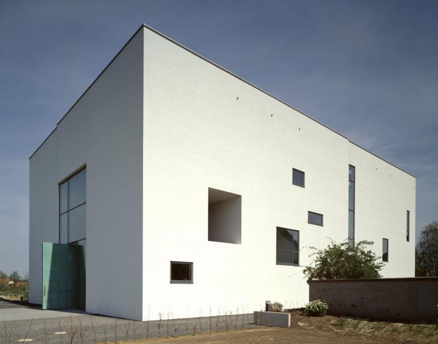 fhp2008--Koenigs-Architekten--Pfarrkirche-St-Franziskus--slide-01